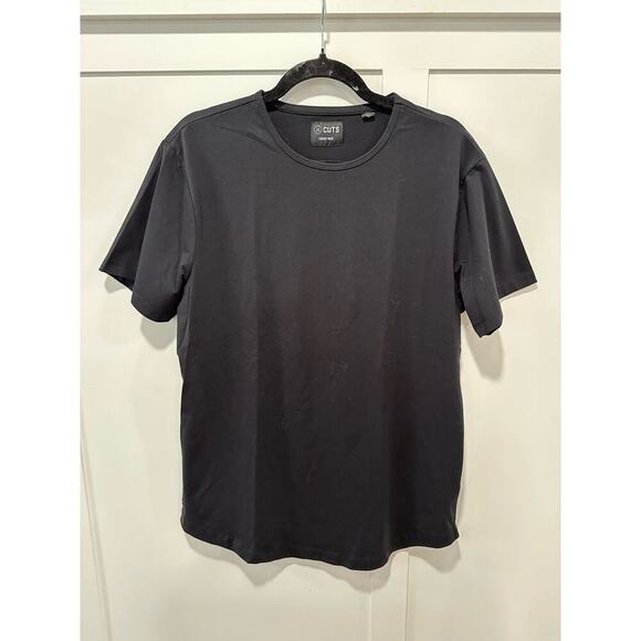 Cuts Clothing Curve Hem Tee - Picture 1 of 2